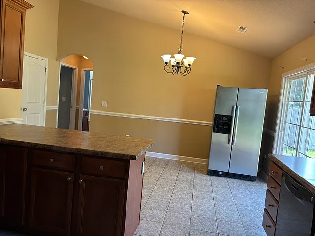 879 Vandenburg Dr — Photo 7