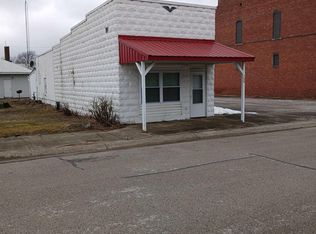 108 N Odon St, Elnora, IN 47529