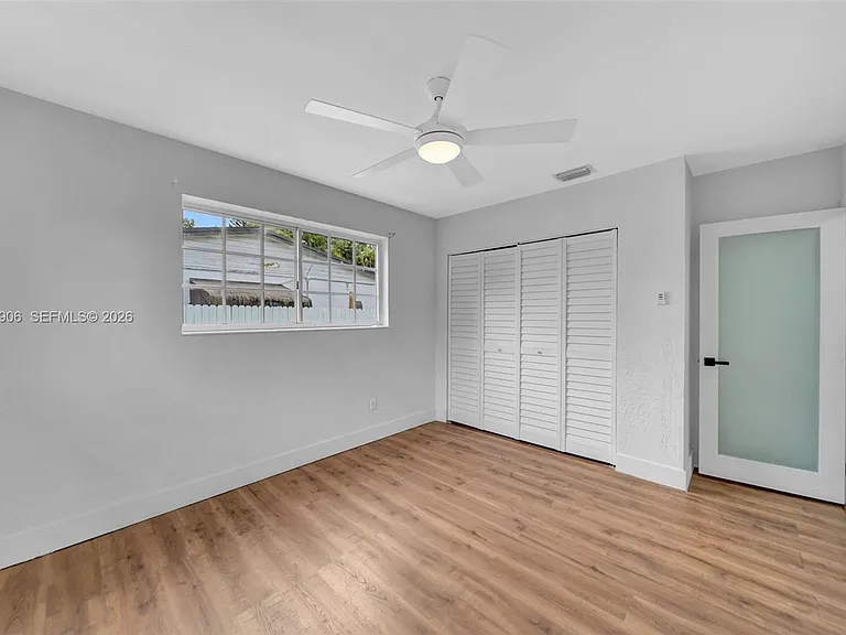 15010 NE 7th Ave #0 — Photo 11