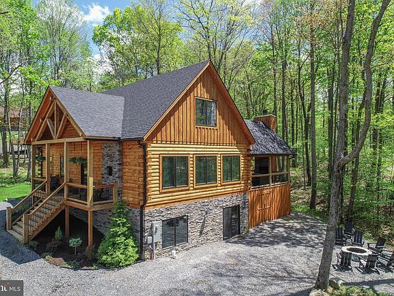 5th image of 1067 N Camp Rd