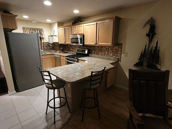 4th image of 1500 Kent St Unit 6