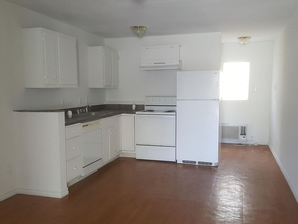 2nd image of 4638 San Jacinto St APT C