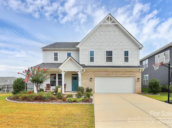 568 Red Wolf Ln #264, Clover, SC 29710