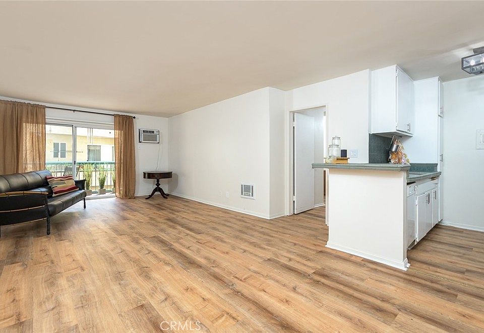 1st image of 18307 Burbank Blvd Unit 135