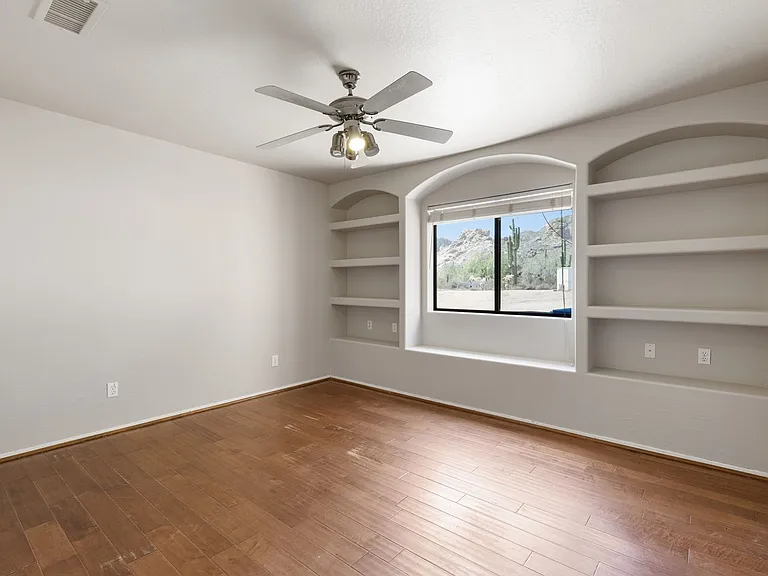 670 E Moon Vista St — Photo 26