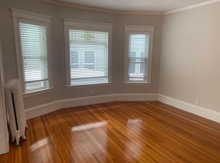 95 W Adams St #1, Somerville, MA 02144