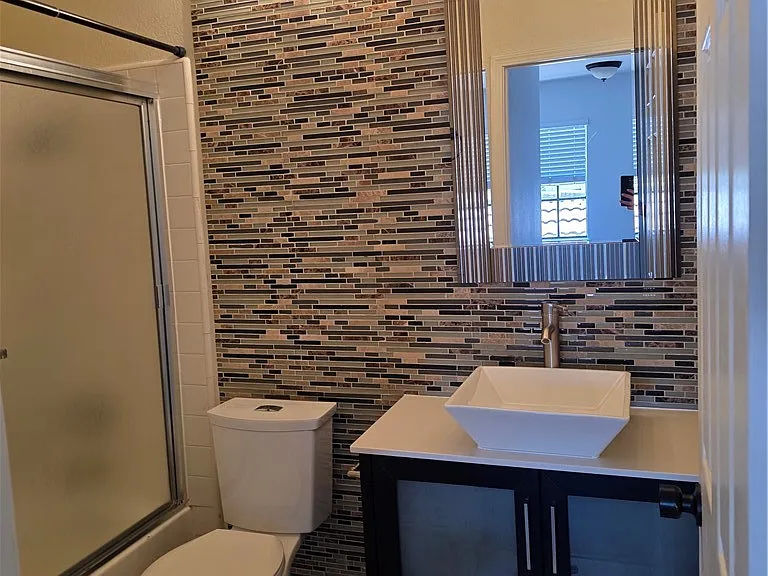6767 Pheasant Ln — Photo 12