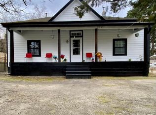 332 Chavasse Ave, Henderson, NC 27536