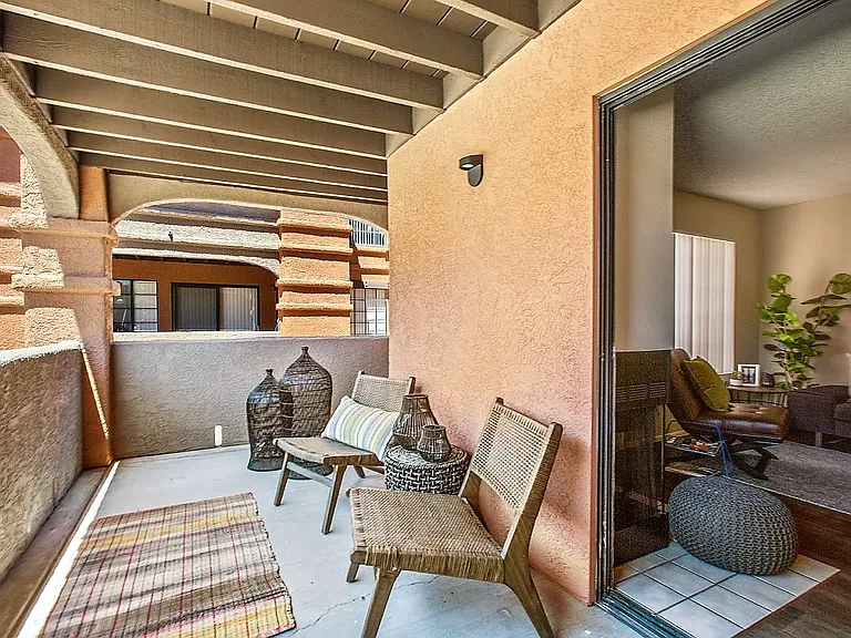 Coronado Villas — Photo 28