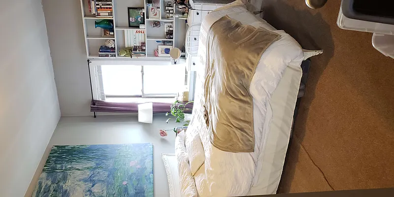 Rented by Roz Khan, LREB | media 10