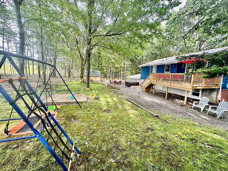 21 Basswood Ct — Photo 54