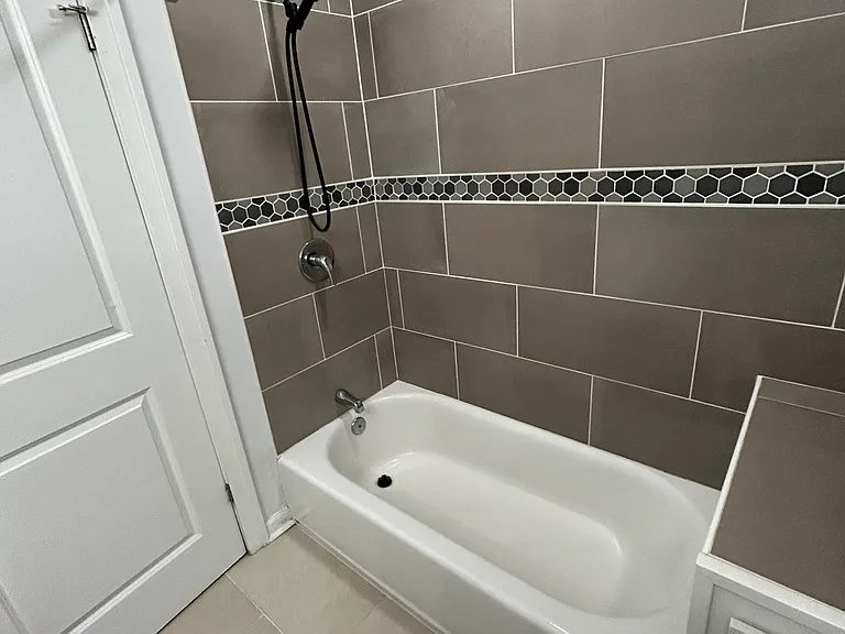 12970 Clifton Blvd #5 — Photo 14