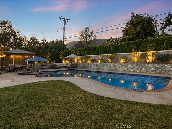 5th image of 735 E Sierra Madre Ave