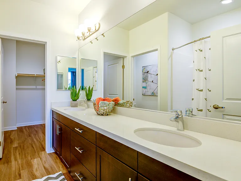Model Bathroom Sinks