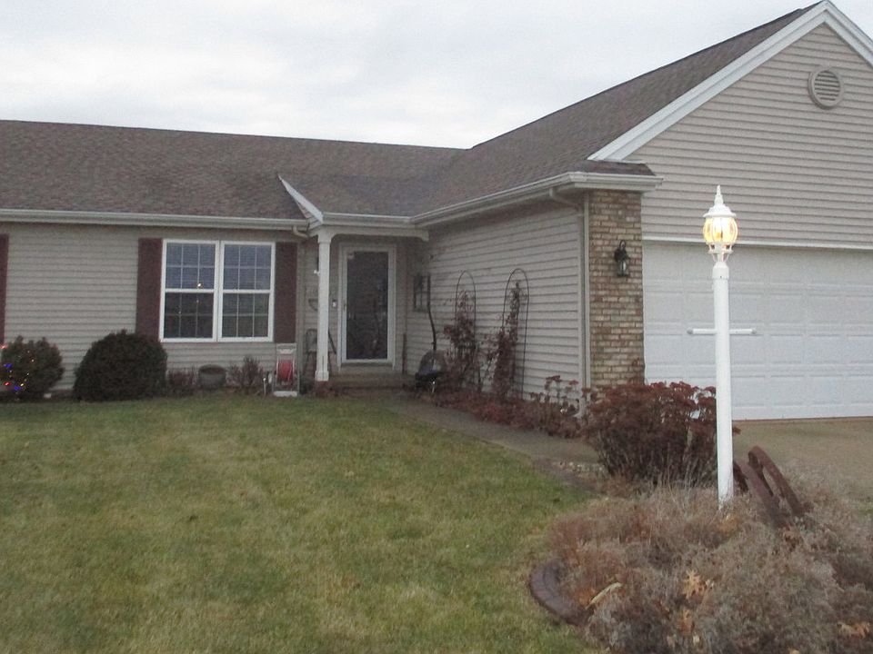 1st image of 2104 N Prairie St #B