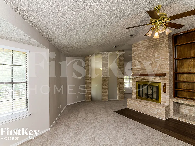 303 Mountain Echo — Photo 4