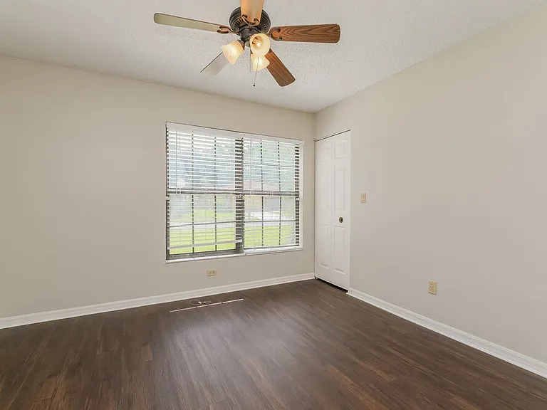 5713 Erhardt Dr — Photo 14