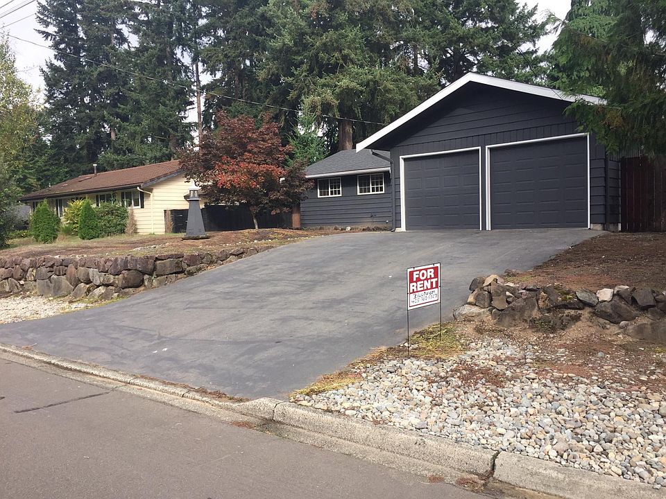 1st image of 10308 NE 136th Pl