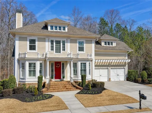 7520 Ledgewood Way, Suwanee, GA 30024