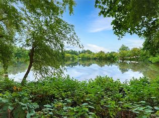 14702 Boyces Cove Dr, Midlothian, VA 23112