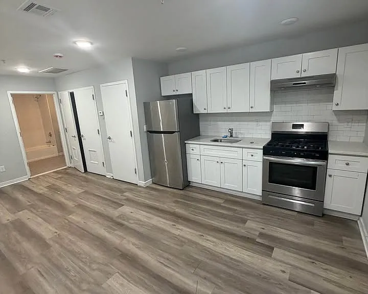 154 Hamilton Ave #107 — Photo 3