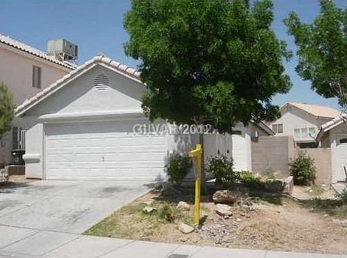 1st image of 3669 Steinbeck Dr