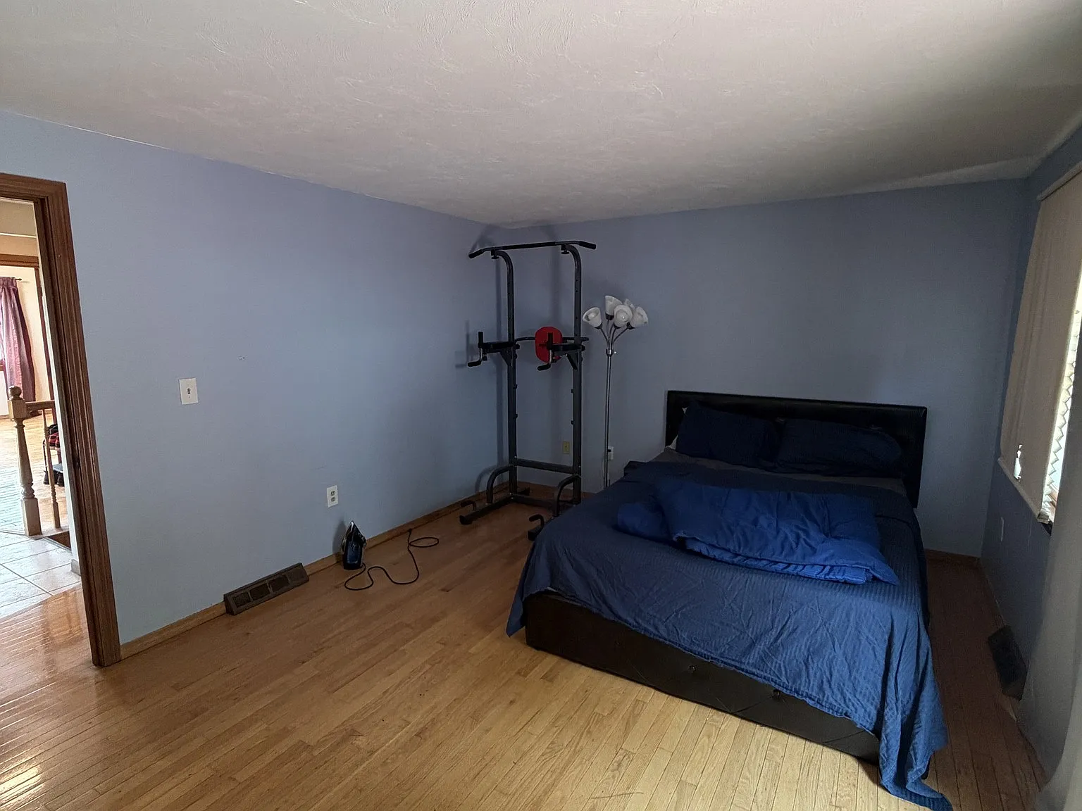 3 bed, 2.0 bath, $3,200 — Photo 3