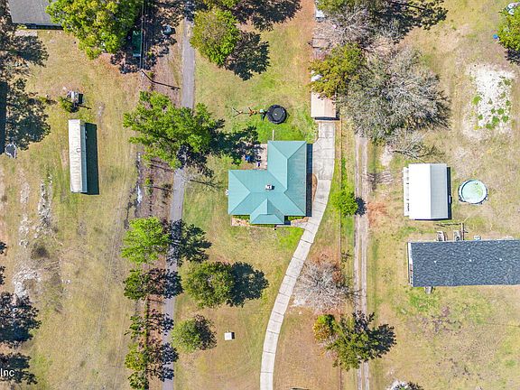 3rd image of 54413 MARSH Road