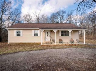 12855 Cleveland Ln, Pittsburg, IL 62974