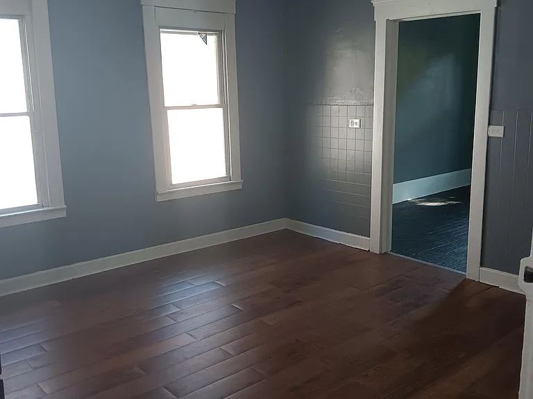 1137 E 66th St #1 — Photo 9