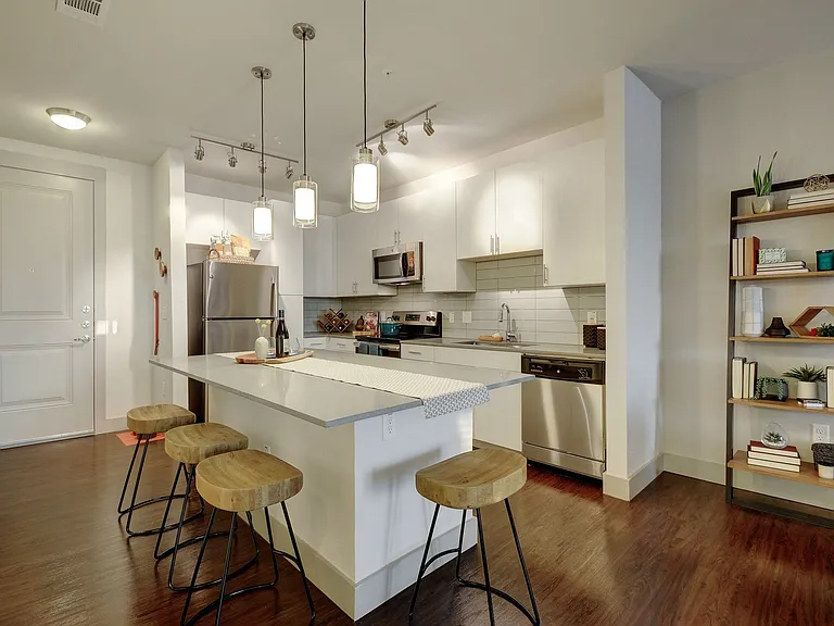 Farmhouse Apartments — Photo 46