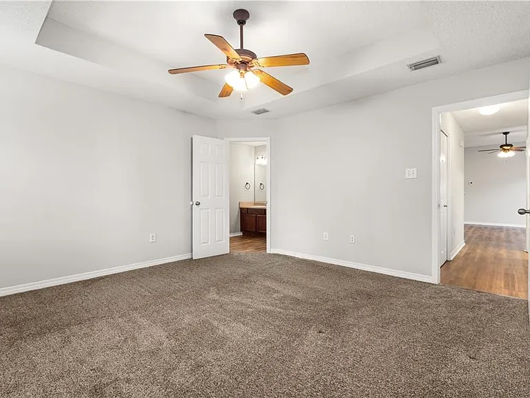 2218 Summer Xing — Photo 12