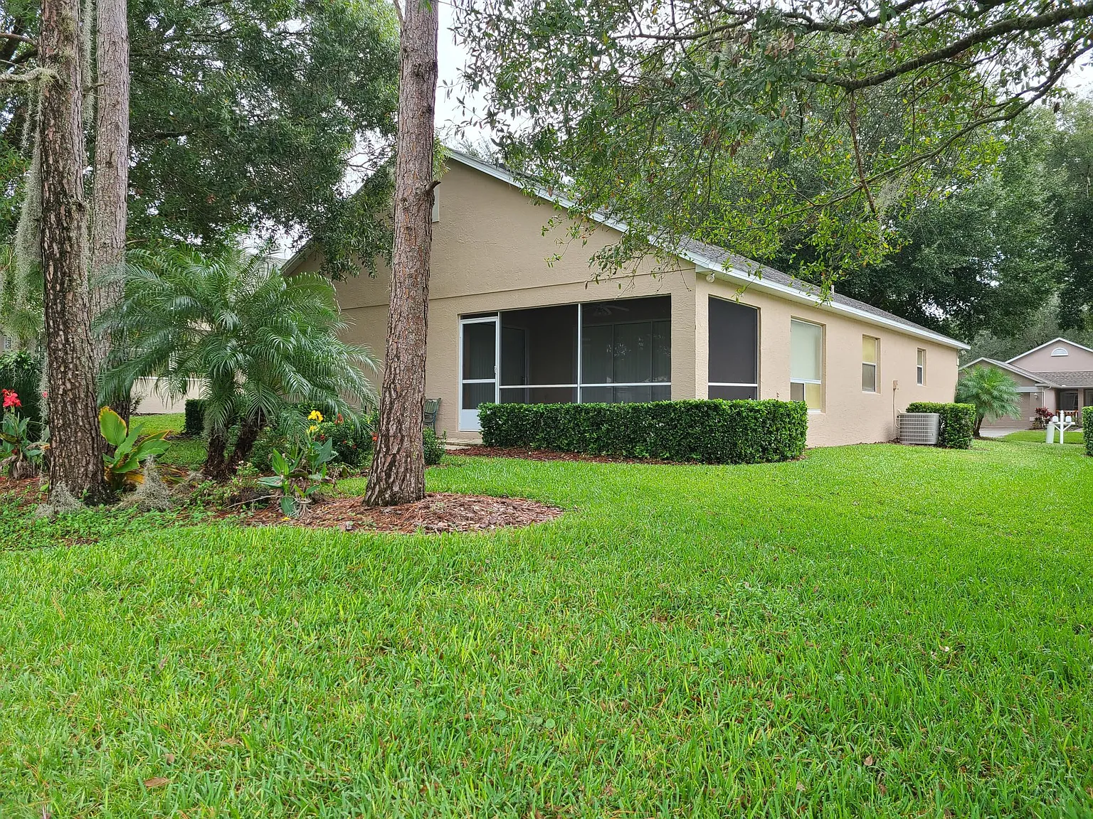2 bed, 1447 sqft, $2,600 — Photo 2