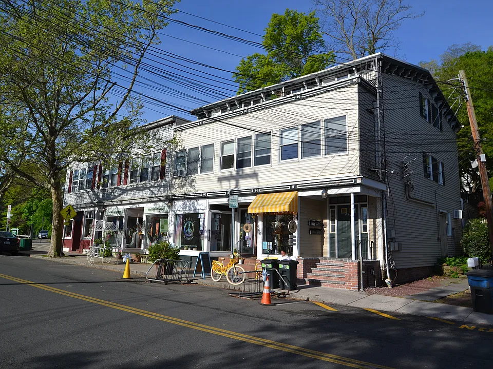 462 Piermont Ave #7