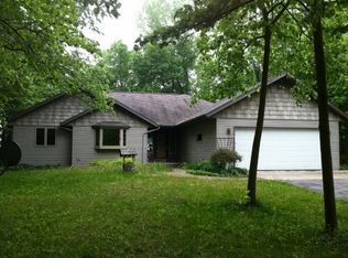 W7452 Westbrook Ln, Fond Du Lac, WI 54937