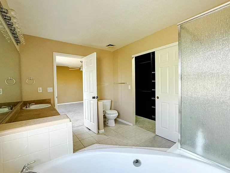 4816 Ireland Ct — Photo 11