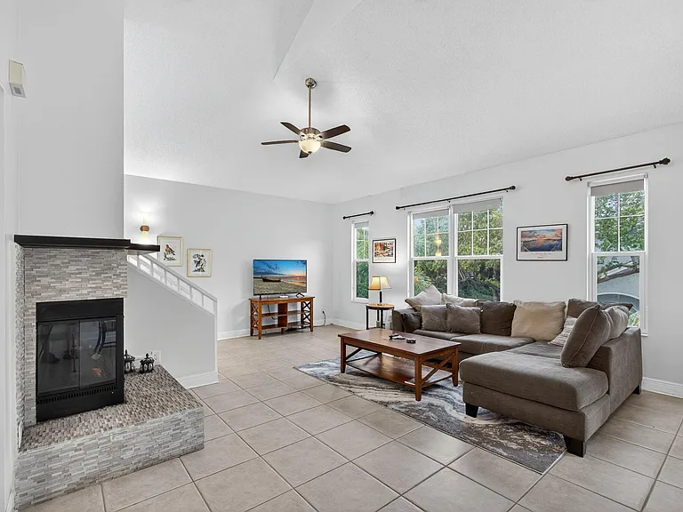 1609 Mizzenmast Way #1609 — Photo 10