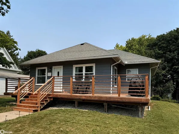 135 E C St, Forest City, IA 50436