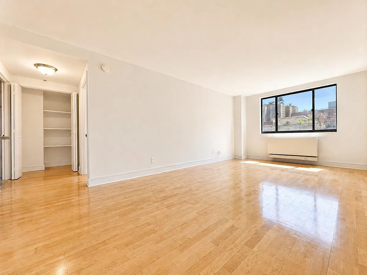 Building Photo - 235 W 103rd St #71