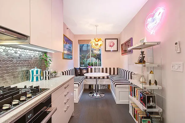 Rented by Riza Realty Corp | media 9