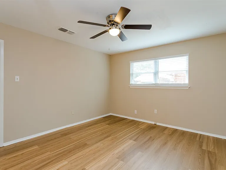 3406 Hastings Dr — Photo 17