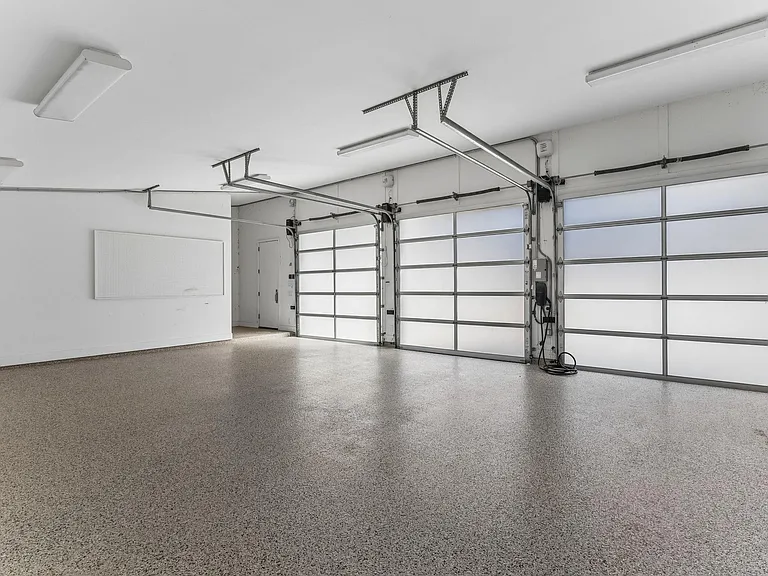 16 Sundown Pkwy — Photo 35