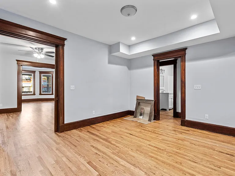 548 Ferry St #1 — Photo 14