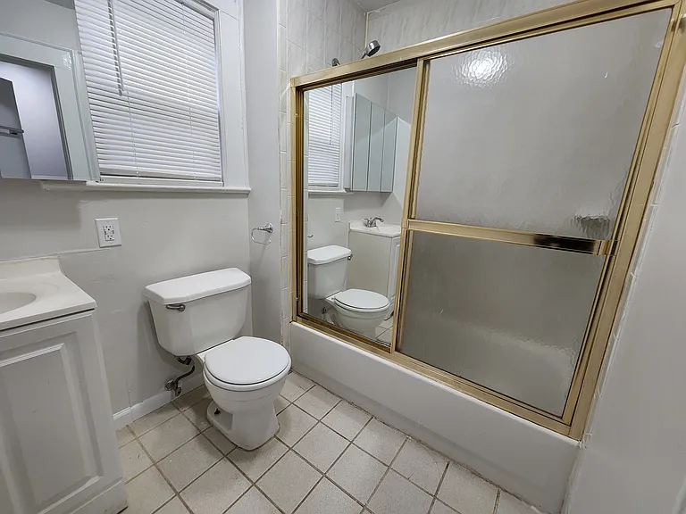 333 White St #2 — Photo 5