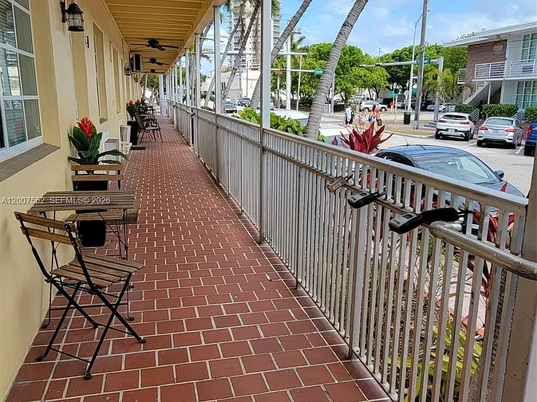 7400 Harding Ave #15 — Photo 21