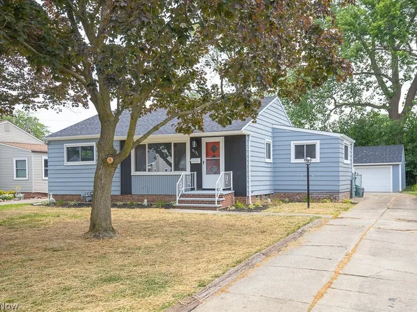 5131 Chestnut Hill Dr, Willoughby, OH 44094