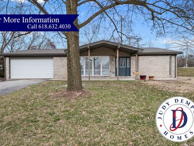 2 Saint John Dr, Belleville, IL, 62221