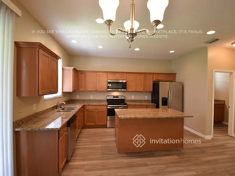 2134 Hunters Greene Dr — Photo 11