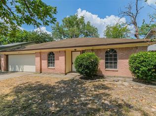 10822 White Oak Bend Dr, Houston, TX 77064