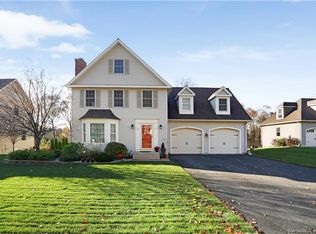 9 Summer Wind, Cromwell, CT 06416